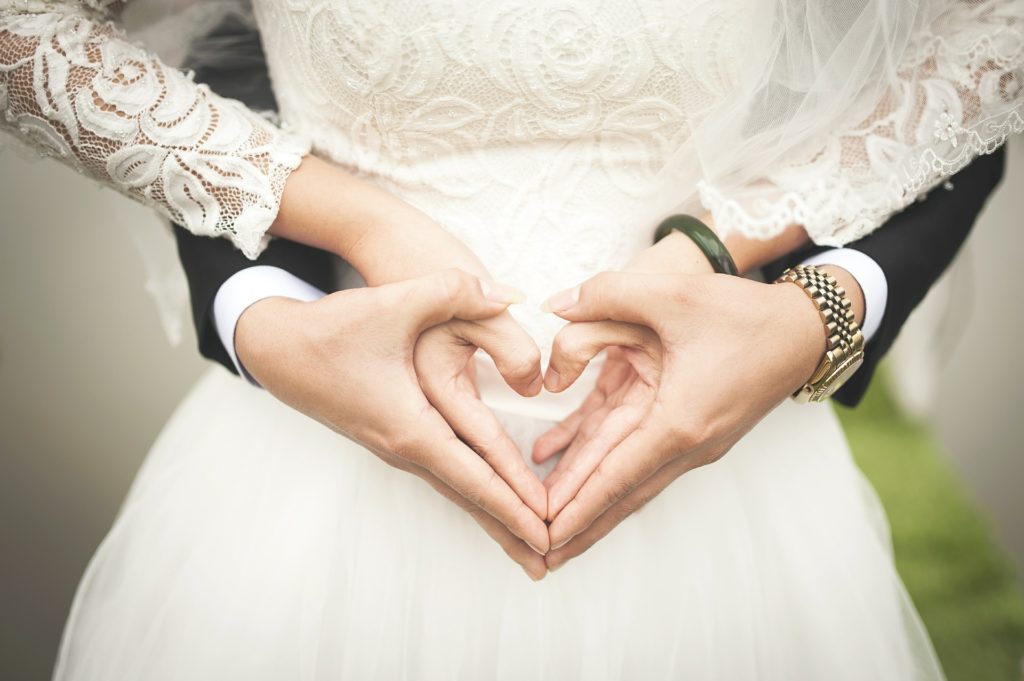 simple wedding ceremony